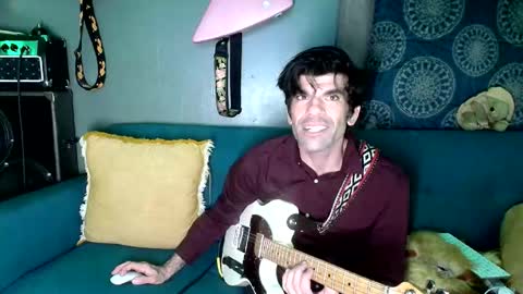 Flannel Dong online show from 11-28-25, 01:25