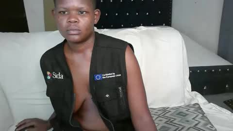 flaquo1 online show from 11-03-25, 12:02