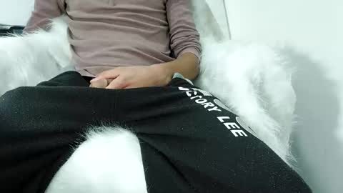 Snapshot of flashdick512 chatting on 11-12-25, 06:08 flashdick512 online show from 11-12-25, 06:08