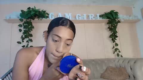 Flavia online show from 01-06-26, 07:17