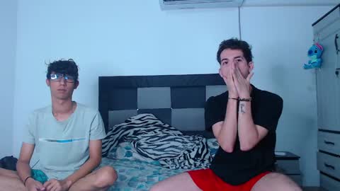 Steven and Daniel online show from 04-06-26, 07:37