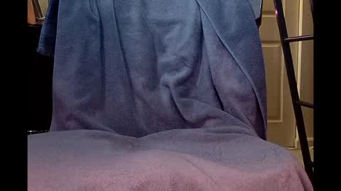 Snapshot of flerpeterpe chatting on 12-20-24, 04:20 Flerpe online show from 12-20-24, 04:20