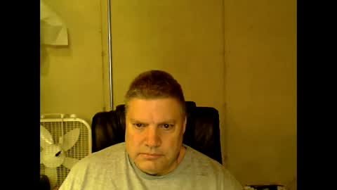 Snapshot of fletch32 chatting on 03-09-25, 11:03 jd online show from 03-09-25, 11:03