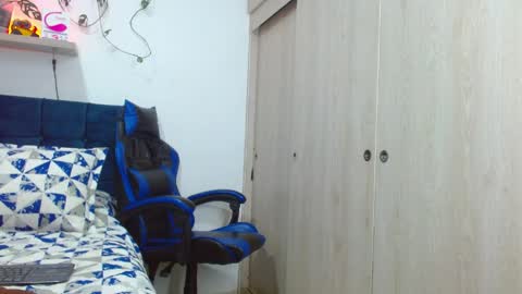 Snapshot of flint_ryan chatting on 05-25-26, 04:13 Nico online show from 05-25-26, 04:13