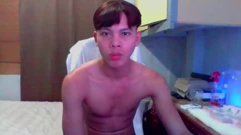 Snapshot of flirtfactorx chatting on 10-19-25, 04:07 flirtfactorx online show from 10-19-25, 04:07