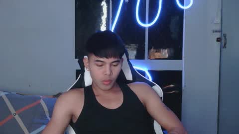 Snapshot of flirtfactorx chatting on 12-01-25, 07:52 flirtfactorx online show from 12-01-25, 07:52