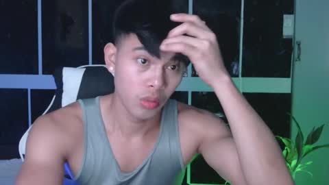 Snapshot of flirtfactorx chatting on 12-04-25, 08:28 flirtfactorx online show from 12-04-25, 08:28