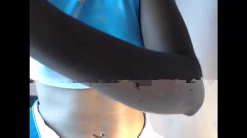 Snapshot of flirtxxdiva chatting on 10-06-25, 10:12 flirtxxdiva online show from 10-06-25, 10:12