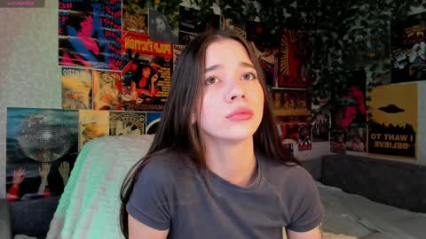 Emely  online show from 02-06-25, 10:21