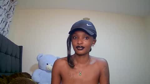 Snapshot of flirtyy_sheery chatting on 12-10-24, 02:48 sheery online show from 12-10-24, 02:48