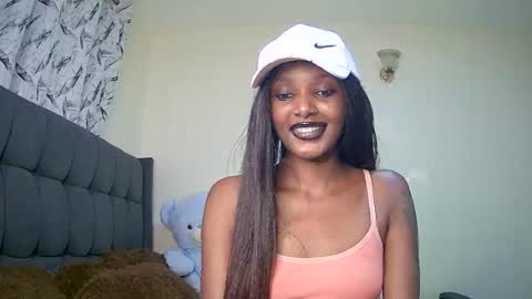 Snapshot of flirtyy_sheery chatting on 12-27-24, 12:56 sheery online show from 12-27-24, 12:56