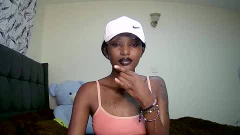 Snapshot of flirtyy_sheery chatting on 01-16-25, 12:42 sheery online show from 01-16-25, 12:42