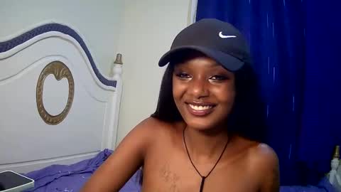 Snapshot of flirtyy_sheery chatting on 02-17-25, 07:15 sheery online show from 02-17-25, 07:15