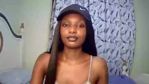 Snapshot of flirtyy_sheery chatting on 03-11-25, 12:00 sheery online show from 03-11-25, 12:00