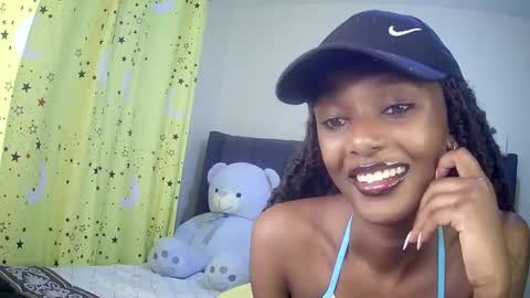 Snapshot of flirtyy_sheery chatting on 10-16-25, 05:41 sheery online show from 10-16-25, 05:41