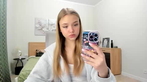 Mona online show from 01-06-26, 02:59