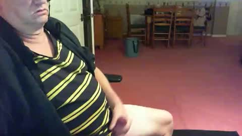 Snapshot of flooty999 chatting on 11-02-25, 01:30 flooty999 online show from 11-02-25, 01:30