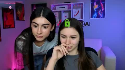 Snapshot of flora_ri chatting on 11-06-25, 10:27 just ask me online show from 11-06-25, 10:27