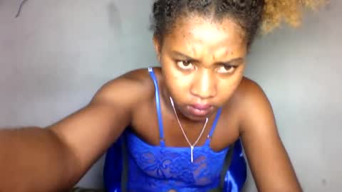 florencia011 online show from 01-26-25, 12:05