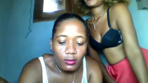 florencia011 online show from 01-26-25, 12:33