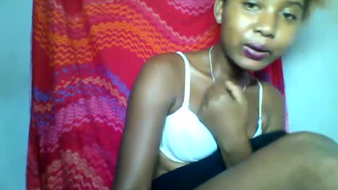 florencia011 online show from 01-29-25, 06:43