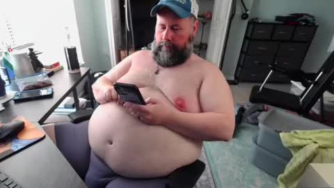 Snapshot of floridabearlive chatting on 09-20-25, 04:52 FloridaBearLive online show from 09-20-25, 04:52