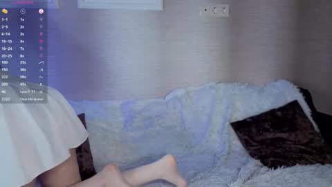 Snapshot of flouredfix chatting on 02-15-26, 07:51 Helly online show from 02-15-26, 07:51