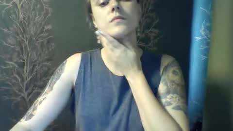 Snapshot of flower_bluee chatting on 06-11-26, 10:24 Ambika 3 online show from 06-11-26, 10:24