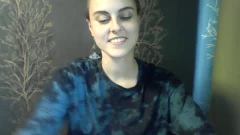 Snapshot of flower_bluee chatting on 06-14-26, 01:02 Ambika 3 online show from 06-14-26, 01:02