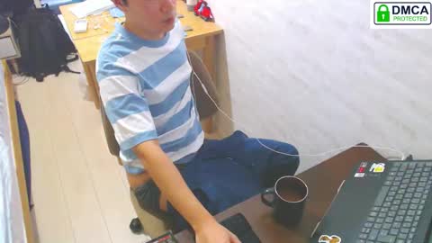 flowerbox online show from 10-25-25, 06:43