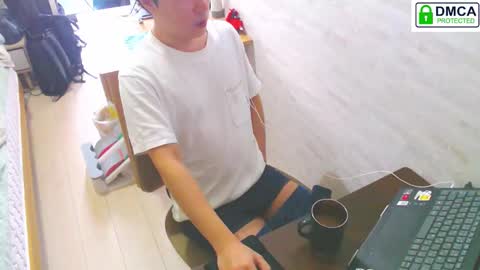 flowerbox online show from 12-21-25, 04:30