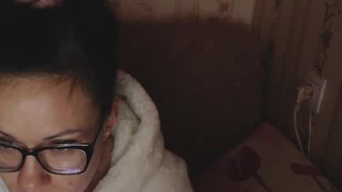 say meow and send tip  online show from 12-25-24, 10:28