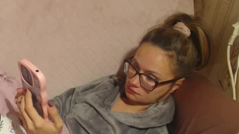 say meow and send tip  online show from 09-29-25, 11:15