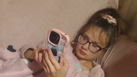 say meow and send tip  online show from 10-26-25, 10:47