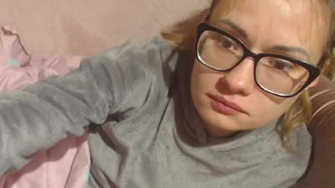 say meow and send tip  online show from 11-16-25, 10:54