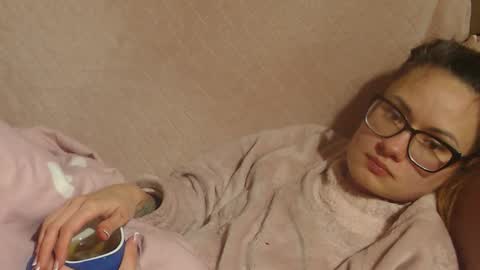 say meow and send tip  online show from 01-16-26, 05:39