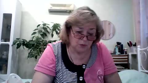 Flowerlower online show from 02-01-25, 06:21