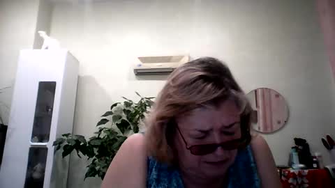 Flowerlower online show from 02-08-25, 04:57