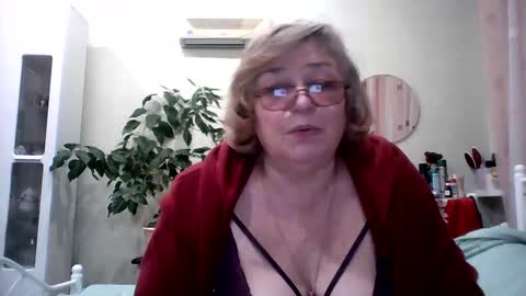 Flowerlower online show from 02-15-25, 08:54