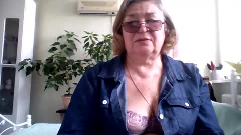 Flowerlower online show from 02-27-25, 08:50