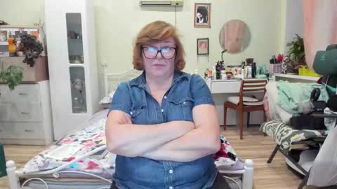 Flowerlower online show from 12-05-25, 05:31