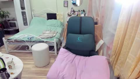 Flowerlower online show from 02-07-26, 08:34