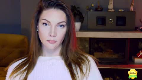 Snapshot of flowerr_powerr chatting on 03-05-25, 08:42 Katrin online show from 03-05-25, 08:42