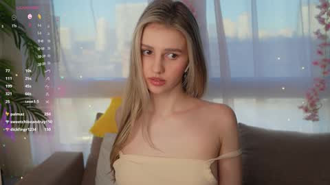 Adeline online show from 01-21-25, 12:18