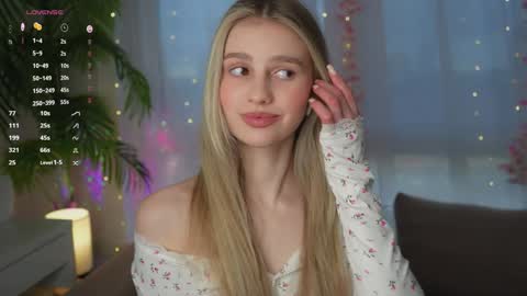 Adeline online show from 02-03-25, 11:20