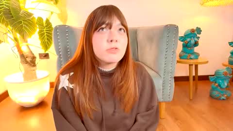 Snapshot of fluffy_bubble21 chatting on 11-05-25, 03:17 FLUFFY BUBBLE online show from 11-05-25, 03:17