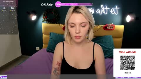Snapshot of fluffy_monica chatting on 12-27-24, 01:39 Monica online show from 12-27-24, 01:39