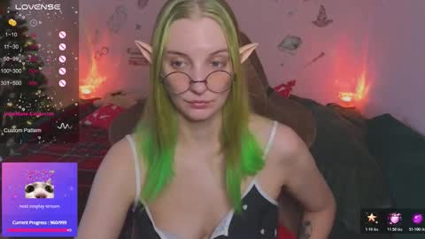 Agatha online show from 11-28-25, 08:06