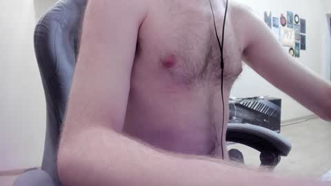 fluffycat  online show from 02-08-25, 09:15