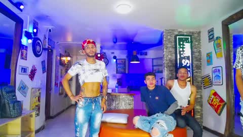 flyckers online show from 12-15-24, 01:13